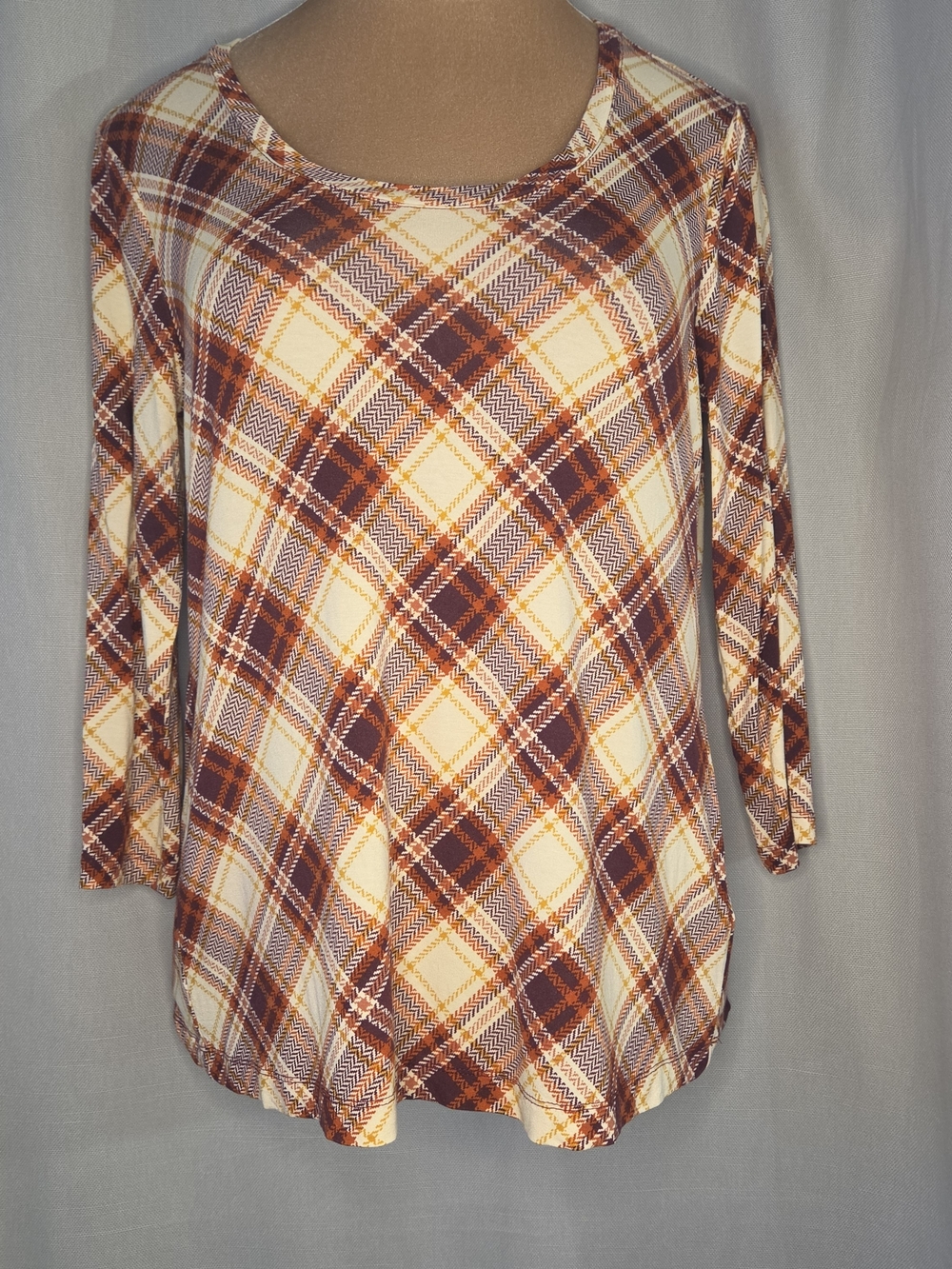 Cato Plaid Long-Sleeve Swing Top - Cream & Brown Size Medium